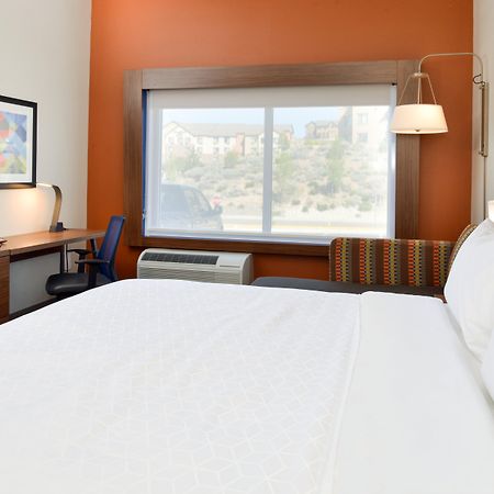 Holiday Inn Express & Suites - Elko By Ihg מראה חיצוני תמונה