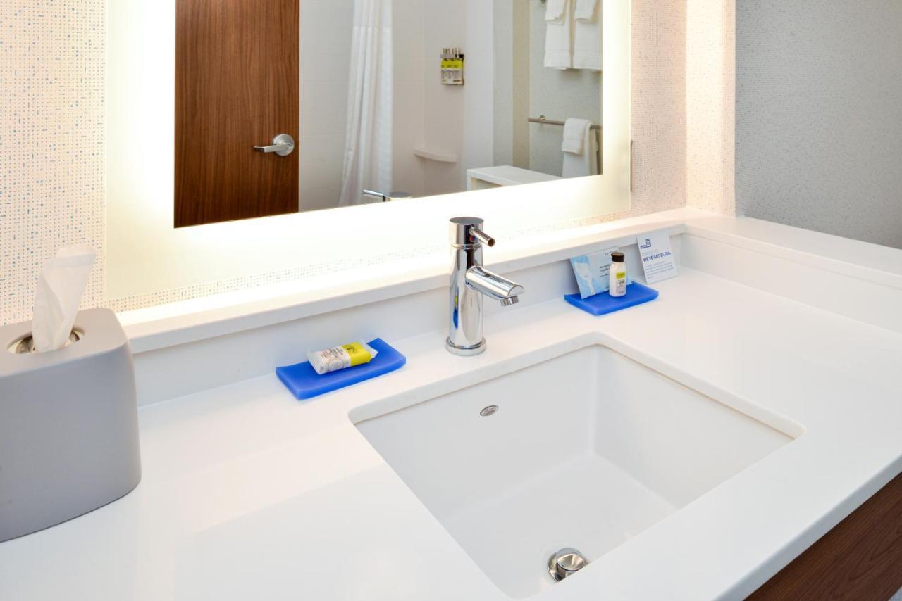 Holiday Inn Express & Suites - Elko By Ihg מראה חיצוני תמונה